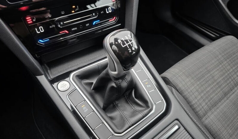 VOLKSWAGEN Passat  | FWD (przód) | Manualna | 150 KM | Szary full