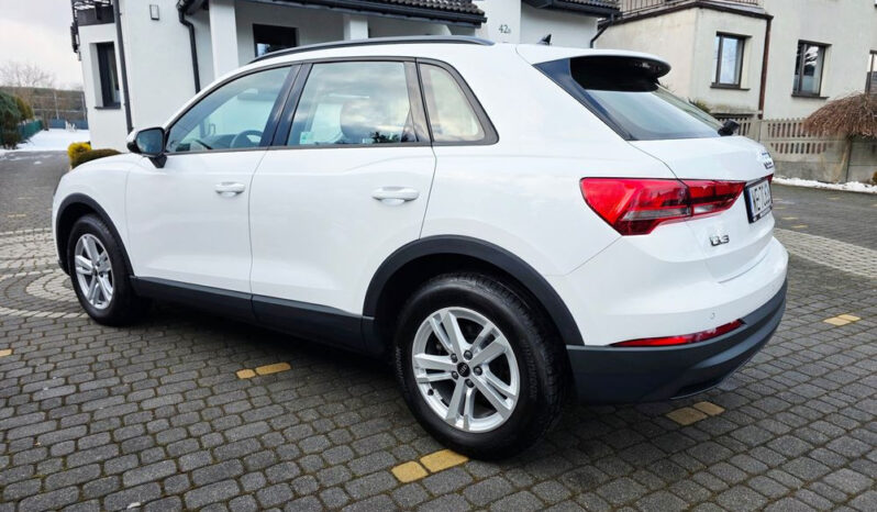 AUDI Q3  | FWD (przód) | Automatyczna | 150 KM | Biały full