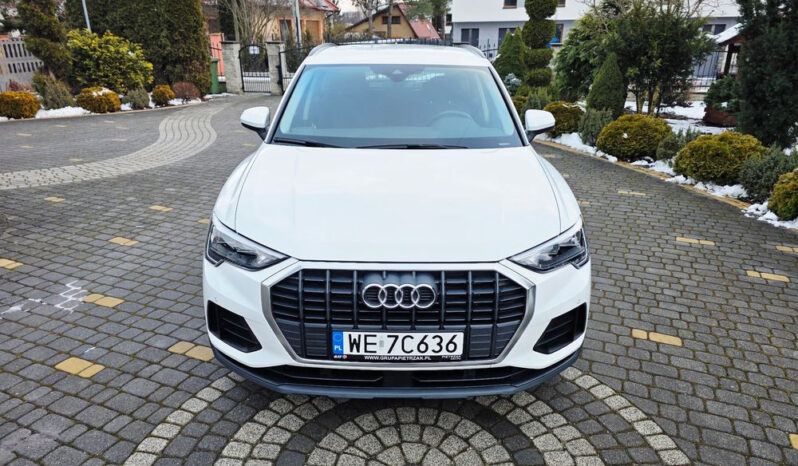 AUDI Q3  | FWD (przód) | Automatyczna | 150 KM | Biały full