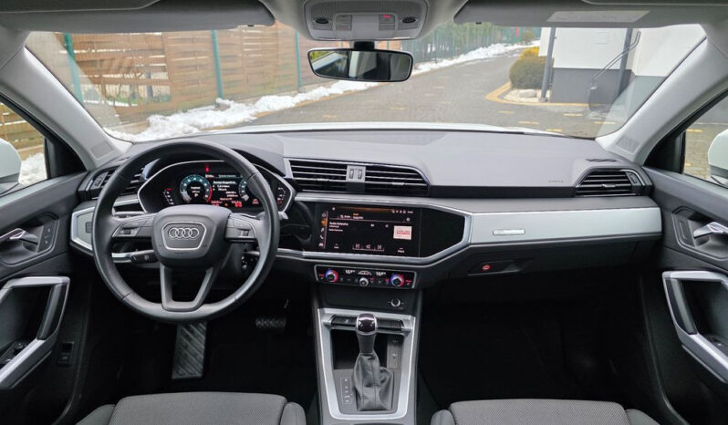 AUDI Q3  | FWD (przód) | Automatyczna | 150 KM | Biały full