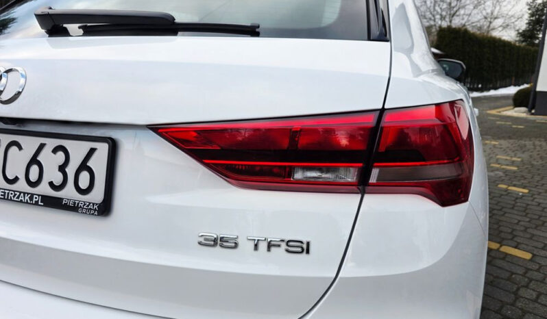 AUDI Q3  | FWD (przód) | Automatyczna | 150 KM | Biały full