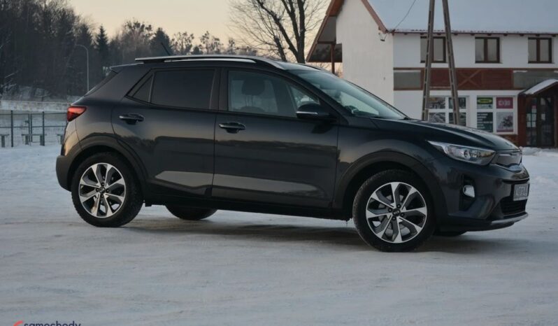 KIA Stonic  | FWD (przód) | Manualna | 100 KM | Szary full