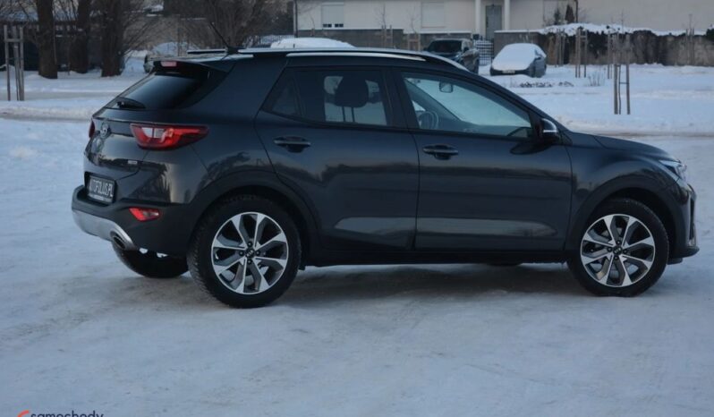 KIA Stonic  | FWD (przód) | Manualna | 100 KM | Szary full
