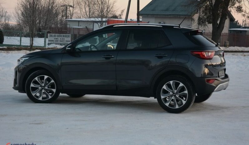 KIA Stonic  | FWD (przód) | Manualna | 100 KM | Szary full