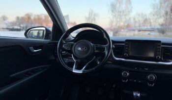 KIA Stonic  | FWD (przód) | Manualna | 100 KM | Szary full