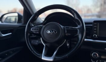 KIA Stonic  | FWD (przód) | Manualna | 100 KM | Szary full