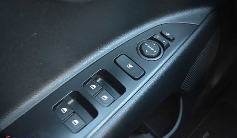 KIA Stonic  | FWD (przód) | Manualna | 100 KM | Szary full