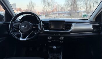KIA Stonic  | FWD (przód) | Manualna | 100 KM | Szary full