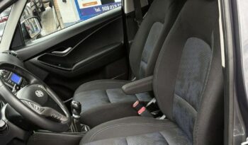 HYUNDAI ix20  | FWD (przód) | Manualna | 90 KM | Szary full