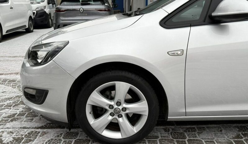 OPEL Astra | FWD (przód) | Manualna | 120 KM | Srebrny full