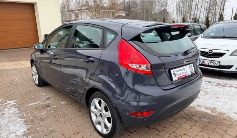 FORD Fiesta  | FWD (przód) | Manualna | 82 KM | Szary full