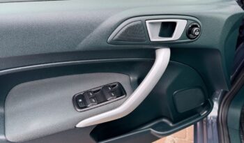 FORD Fiesta  | FWD (przód) | Manualna | 82 KM | Szary full