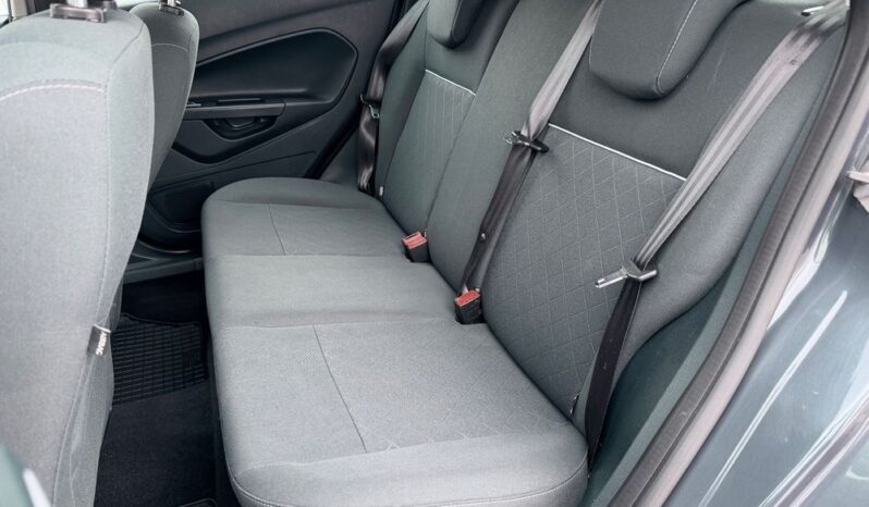 FORD Fiesta  | FWD (przód) | Manualna | 82 KM | Szary full