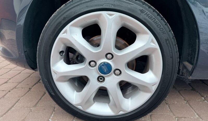 FORD Fiesta  | FWD (przód) | Manualna | 82 KM | Szary full