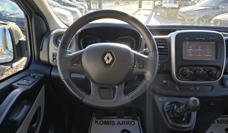 RENAULT Trafic  | FWD (przód) | Manualna | 146 KM | Inny kolor full