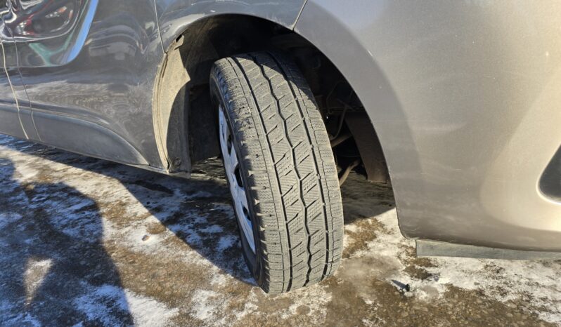 RENAULT Trafic  | FWD (przód) | Manualna | 146 KM | Inny kolor full