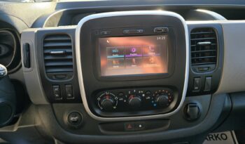 RENAULT Trafic  | FWD (przód) | Manualna | 146 KM | Inny kolor full
