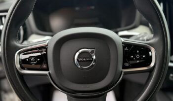 VOLVO V60  | 4×4 (doł. automatycznie) | Automatyczna | 150 KM | Srebrny full