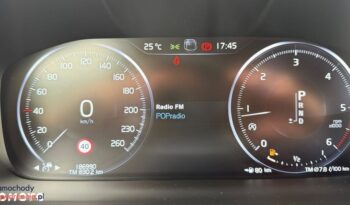 VOLVO V60  | 4×4 (doł. automatycznie) | Automatyczna | 150 KM | Srebrny full