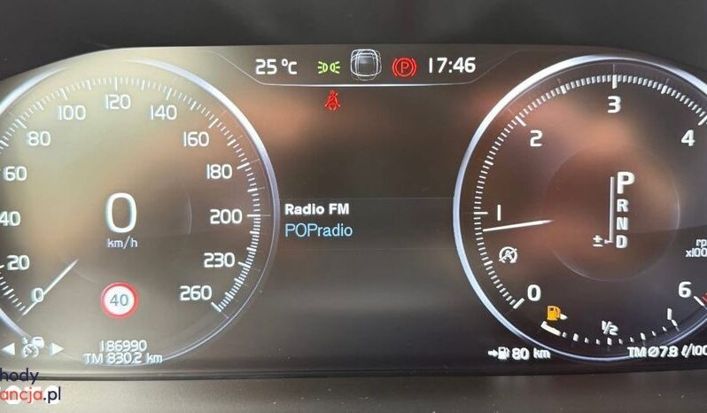 VOLVO V60  | 4×4 (doł. automatycznie) | Automatyczna | 150 KM | Srebrny full