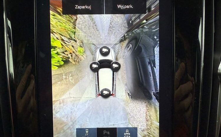 VOLVO V60  | 4×4 (doł. automatycznie) | Automatyczna | 150 KM | Srebrny full