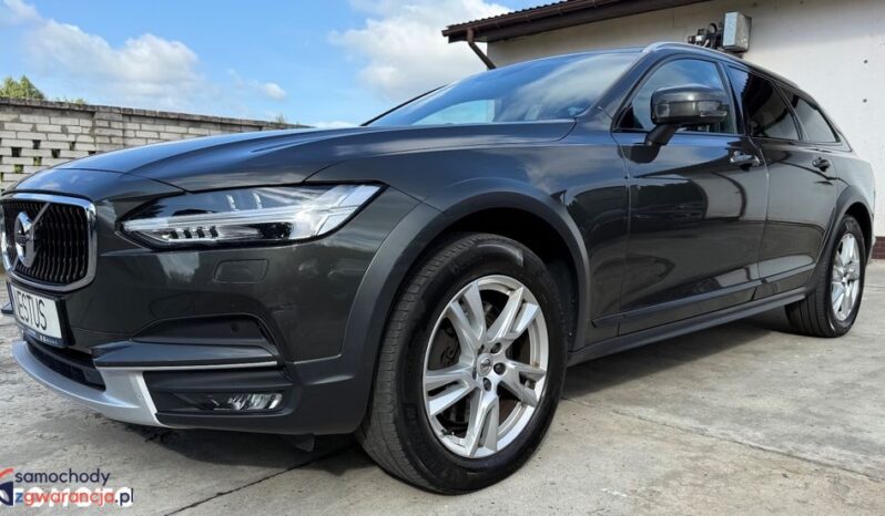 Volvo V90 Cross Country | 4X4 (Doł. Automatycznie) | Automatyczna | 190 Km | Szary