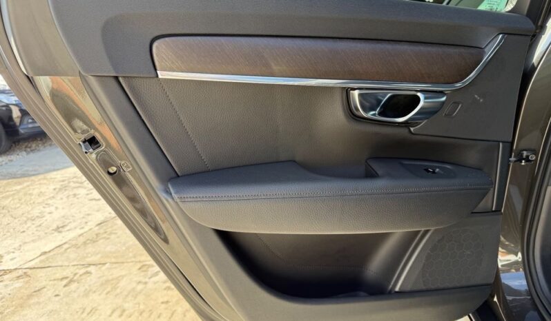 VOLVO V90 Cross Country | 4×4 (doł. automatycznie) | Automatyczna | 190 KM | Szary full