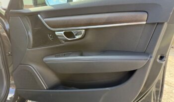 VOLVO V90 Cross Country | 4×4 (doł. automatycznie) | Automatyczna | 190 KM | Szary full