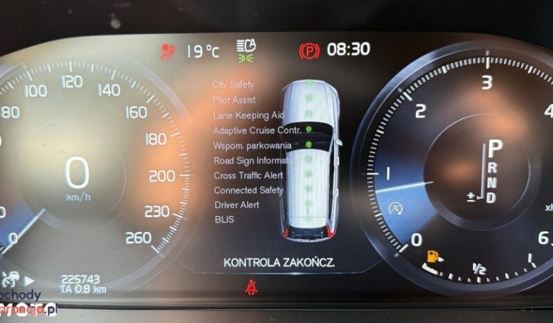 VOLVO V90 Cross Country | 4×4 (doł. automatycznie) | Automatyczna | 190 KM | Szary full