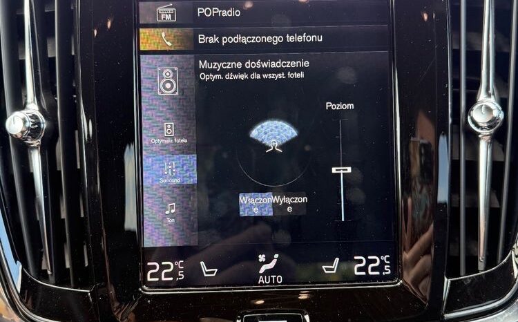 VOLVO V90 Cross Country | 4×4 (doł. automatycznie) | Automatyczna | 190 KM | Szary full