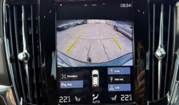 VOLVO V90 Cross Country | 4×4 (doł. automatycznie) | Automatyczna | 190 KM | Szary full