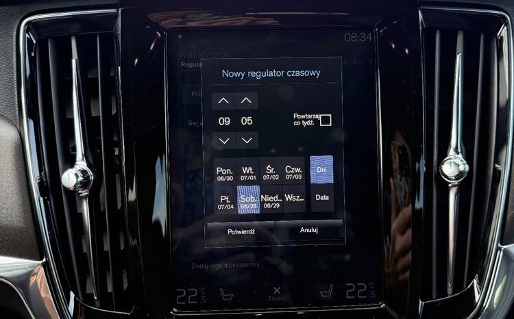 VOLVO V90 Cross Country | 4×4 (doł. automatycznie) | Automatyczna | 190 KM | Szary full