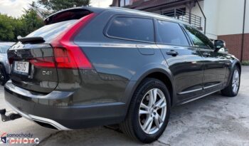 VOLVO V90 Cross Country | 4×4 (doł. automatycznie) | Automatyczna | 190 KM | Szary full