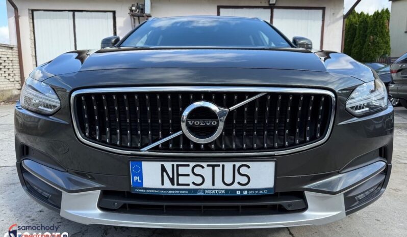VOLVO V90 Cross Country | 4×4 (doł. automatycznie) | Automatyczna | 190 KM | Szary full