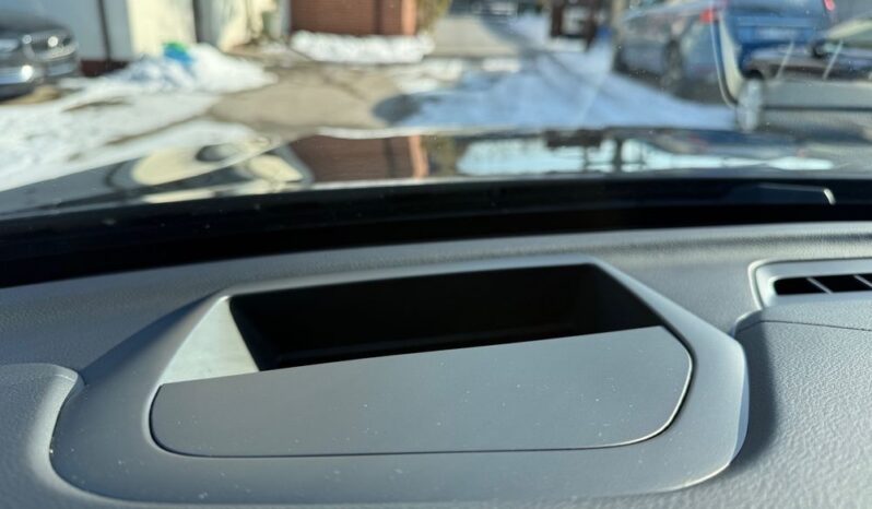 VOLVO XC 60 | FWD (przód) | Automatyczna | 190 KM | Czarny full