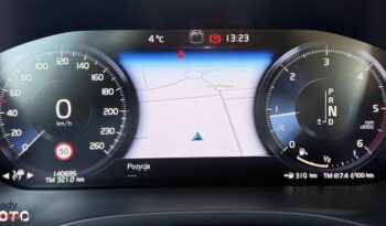 VOLVO XC 60 | FWD (przód) | Automatyczna | 190 KM | Czarny full