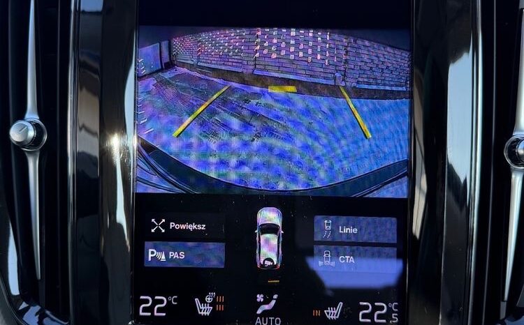 VOLVO XC 60 | FWD (przód) | Automatyczna | 190 KM | Czarny full