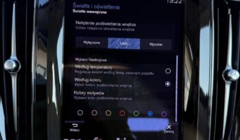 VOLVO XC 60 | FWD (przód) | Automatyczna | 190 KM | Czarny full