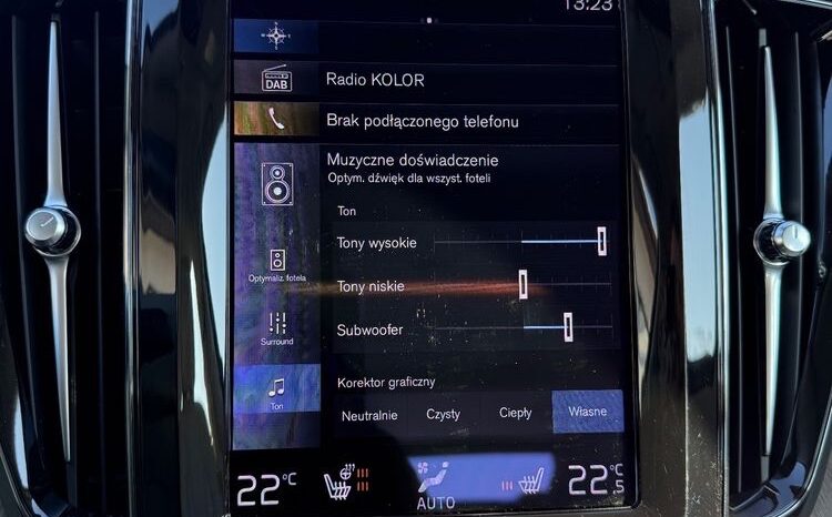 VOLVO XC 60 | FWD (przód) | Automatyczna | 190 KM | Czarny full