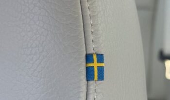 VOLVO XC 60 | FWD (przód) | Automatyczna | 190 KM | Czarny full