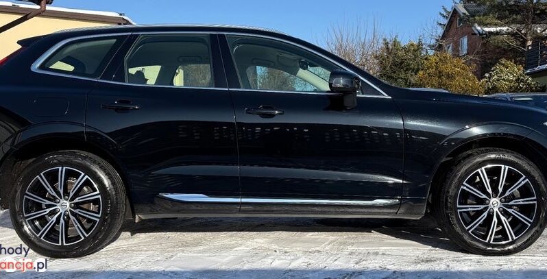 VOLVO XC 60 | FWD (przód) | Automatyczna | 190 KM | Czarny full