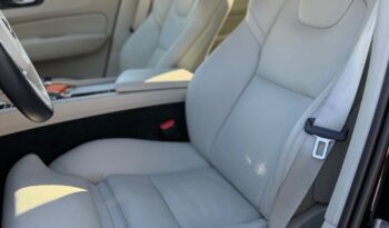 VOLVO XC 60 | FWD (przód) | Automatyczna | 190 KM | Czarny full