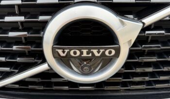 VOLVO XC 60 | FWD (przód) | Automatyczna | 250 KM | Srebrny full