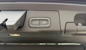 VOLVO XC 60 | FWD (przód) | Automatyczna | 250 KM | Srebrny full