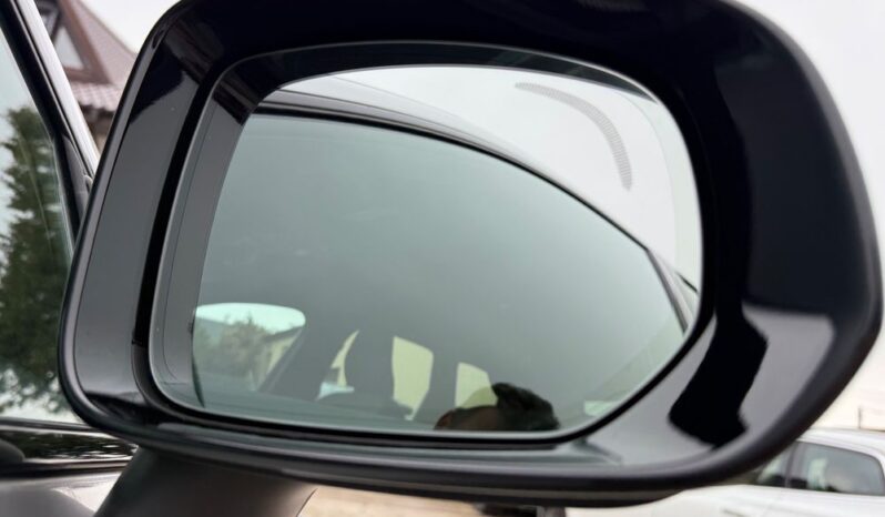 VOLVO XC 60 | FWD (przód) | Automatyczna | 250 KM | Srebrny full