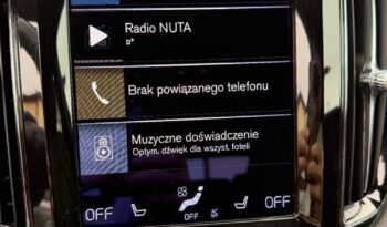 VOLVO XC 60 | FWD (przód) | Automatyczna | 250 KM | Srebrny full