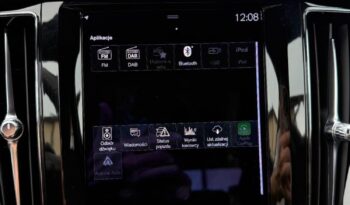 VOLVO XC 60 | FWD (przód) | Automatyczna | 250 KM | Srebrny full