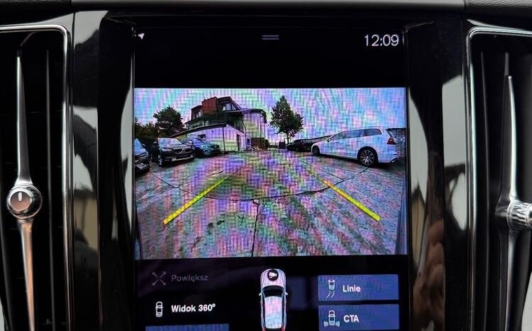 VOLVO XC 60 | FWD (przód) | Automatyczna | 250 KM | Srebrny full