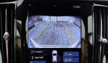 VOLVO XC 60 | FWD (przód) | Automatyczna | 250 KM | Srebrny full