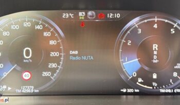 VOLVO XC 60 | FWD (przód) | Automatyczna | 250 KM | Srebrny full